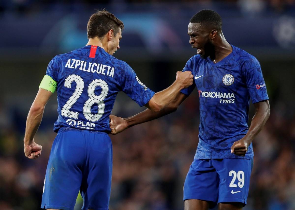 切尔西主场不敌埃弗顿,英超冠军榜单再起波澜的简单介绍 切尔西主场不敌埃弗顿,英超冠军榜单再起波澜的简单介绍