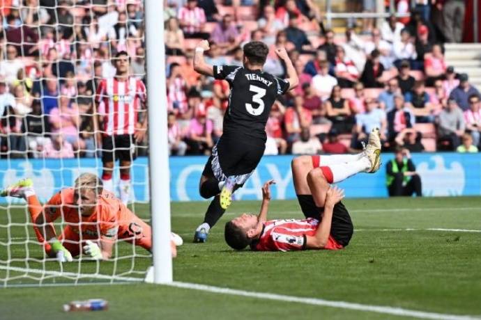 南安普顿惊艳表现,成为英超联赛夺冠黑马的简单介绍 南安普顿惊艳表现,成为英超联赛夺冠黑马的简单介绍