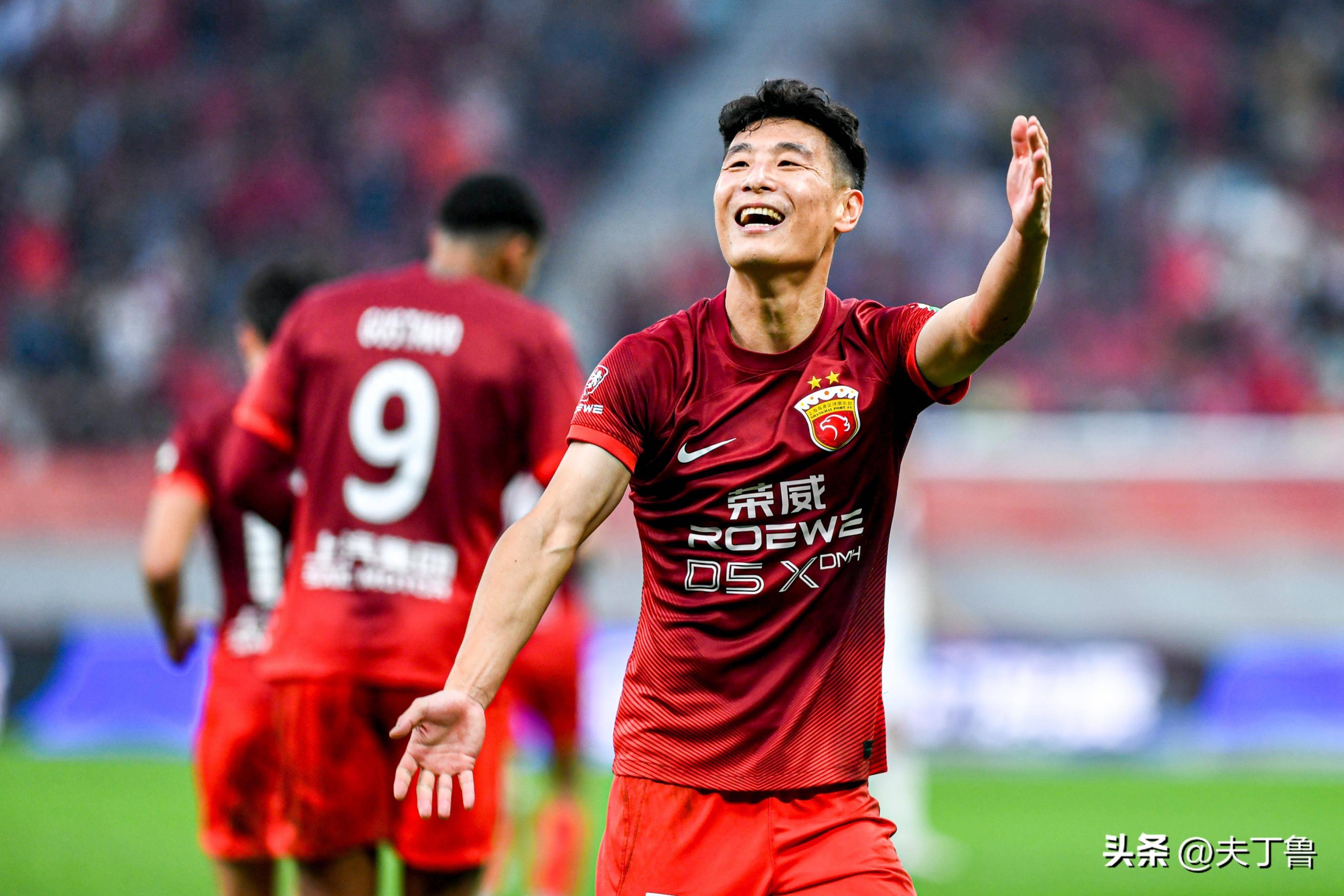 包含中超联赛近况分析:球队实力逐渐壮大,崭露锋芒的词条 包含中超联赛近况分析:球队实力逐渐壮大,崭露锋芒的词条