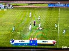 基尔梅斯主场大胜，声势如日中天