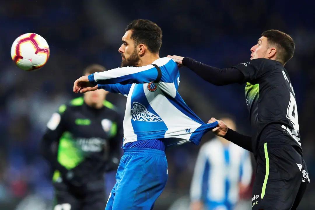 韦斯卡队主场战胜对手,稳固保级位置的简单介绍 韦斯卡队主场战胜对手,稳固保级位置的简单介绍