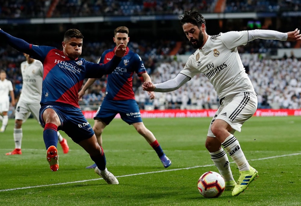 韦斯卡队主场战胜对手,稳固保级位置的简单介绍 韦斯卡队主场战胜对手,稳固保级位置的简单介绍