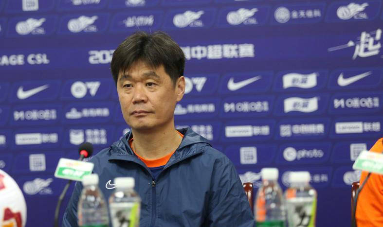 争夺头名球员为胜利积极备战 争夺头名球员为胜利积极备战