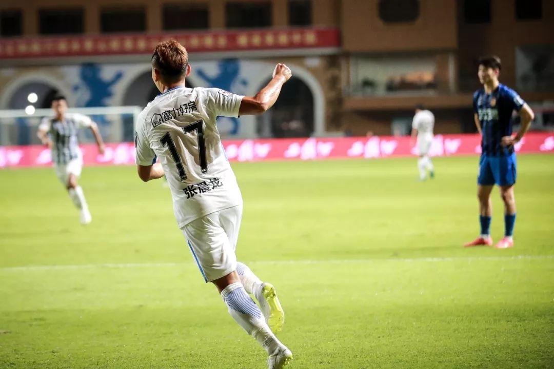 广州富力取得胜利,驶向国际赛场 广州富力取得胜利,驶向国际赛场