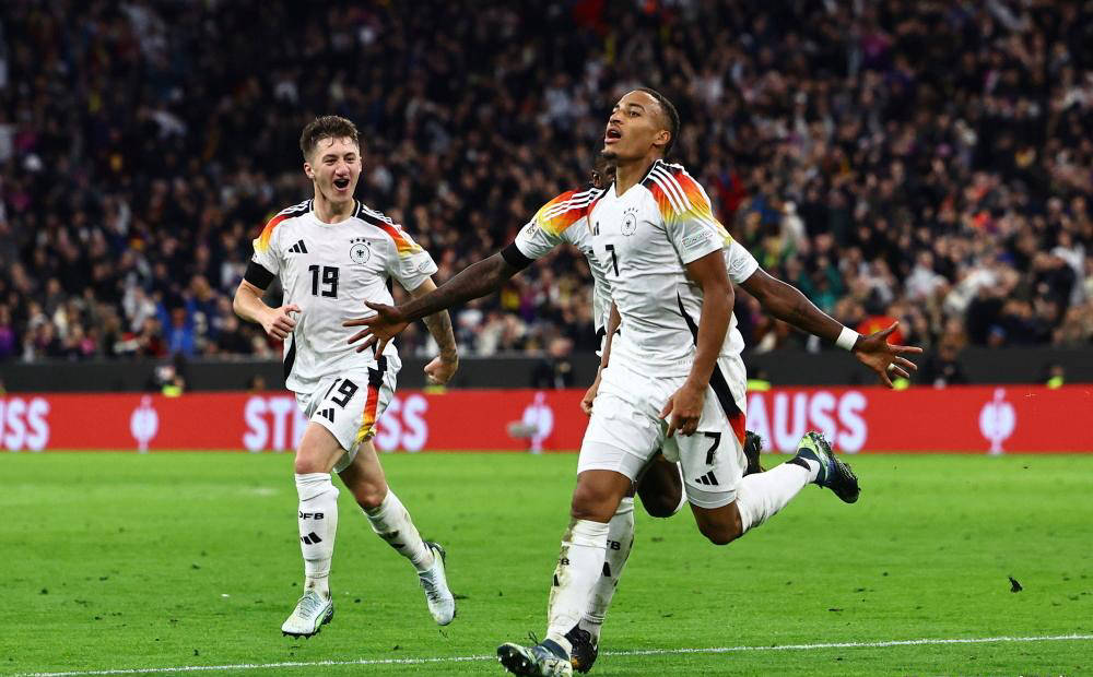 意大利队欧国联豪取连胜,实力出众 意大利队欧国联豪取连胜,实力出众