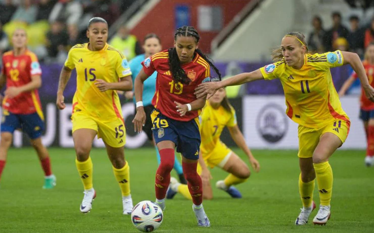 比利时女足狂揽冠军荣誉 比利时女足狂揽冠军荣誉