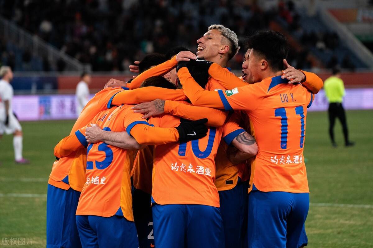 德国力挫乌克兰,晋级希望大增 德国力挫乌克兰,晋级希望大增