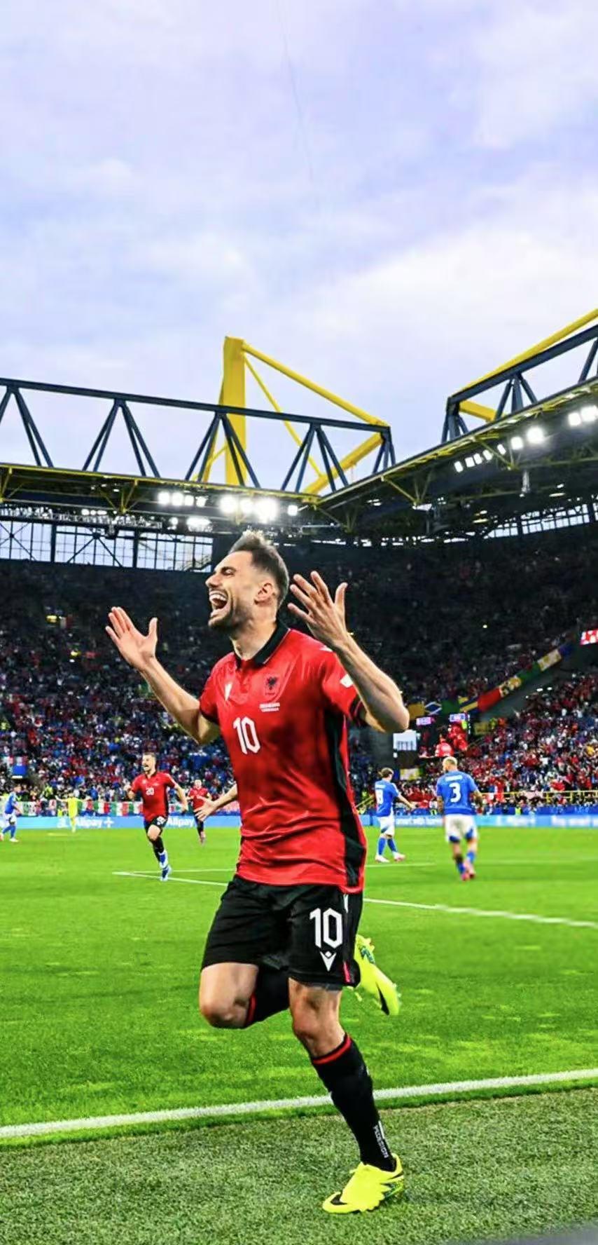 阿尔巴尼亚主场胜冰岛,士气如虹 阿尔巴尼亚主场胜冰岛,士气如虹