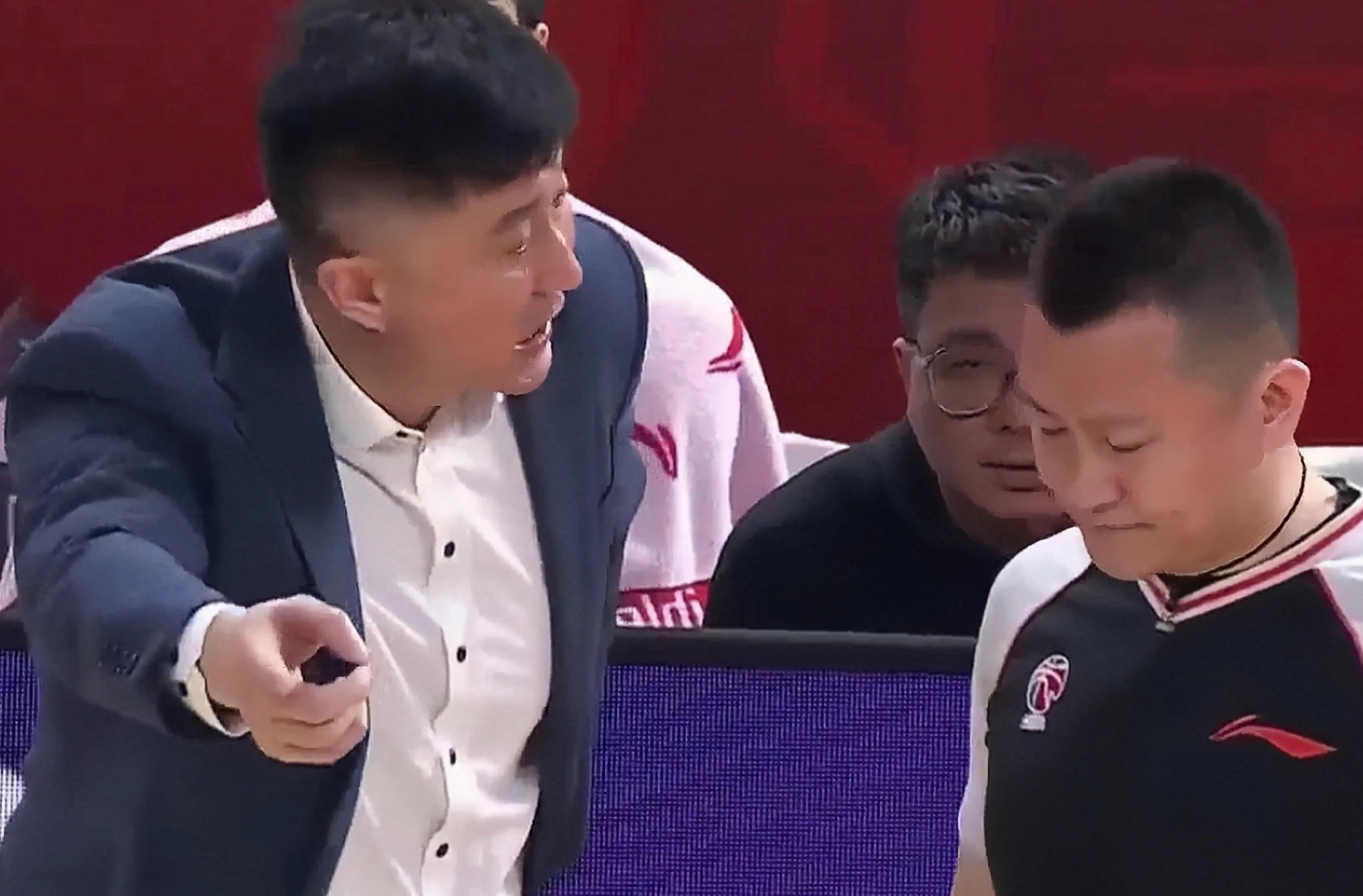 广东男篮主教练言语振奋，球队欲冲击冠军的简单介绍