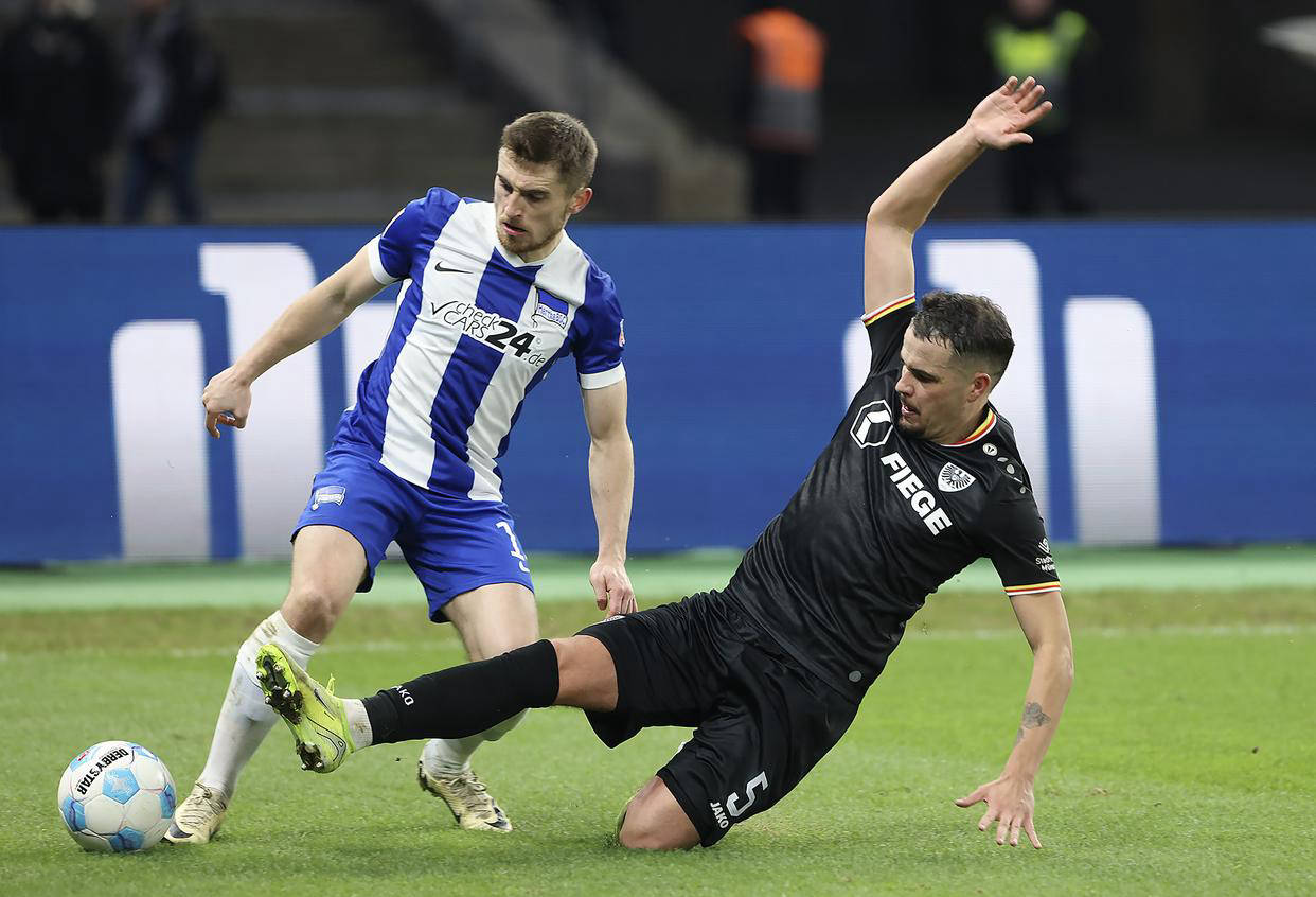 包含柏林赫塔击败法兰克福,德甲保级之路或许有望的词条 包含柏林赫塔击败法兰克福,德甲保级之路或许有望的词条