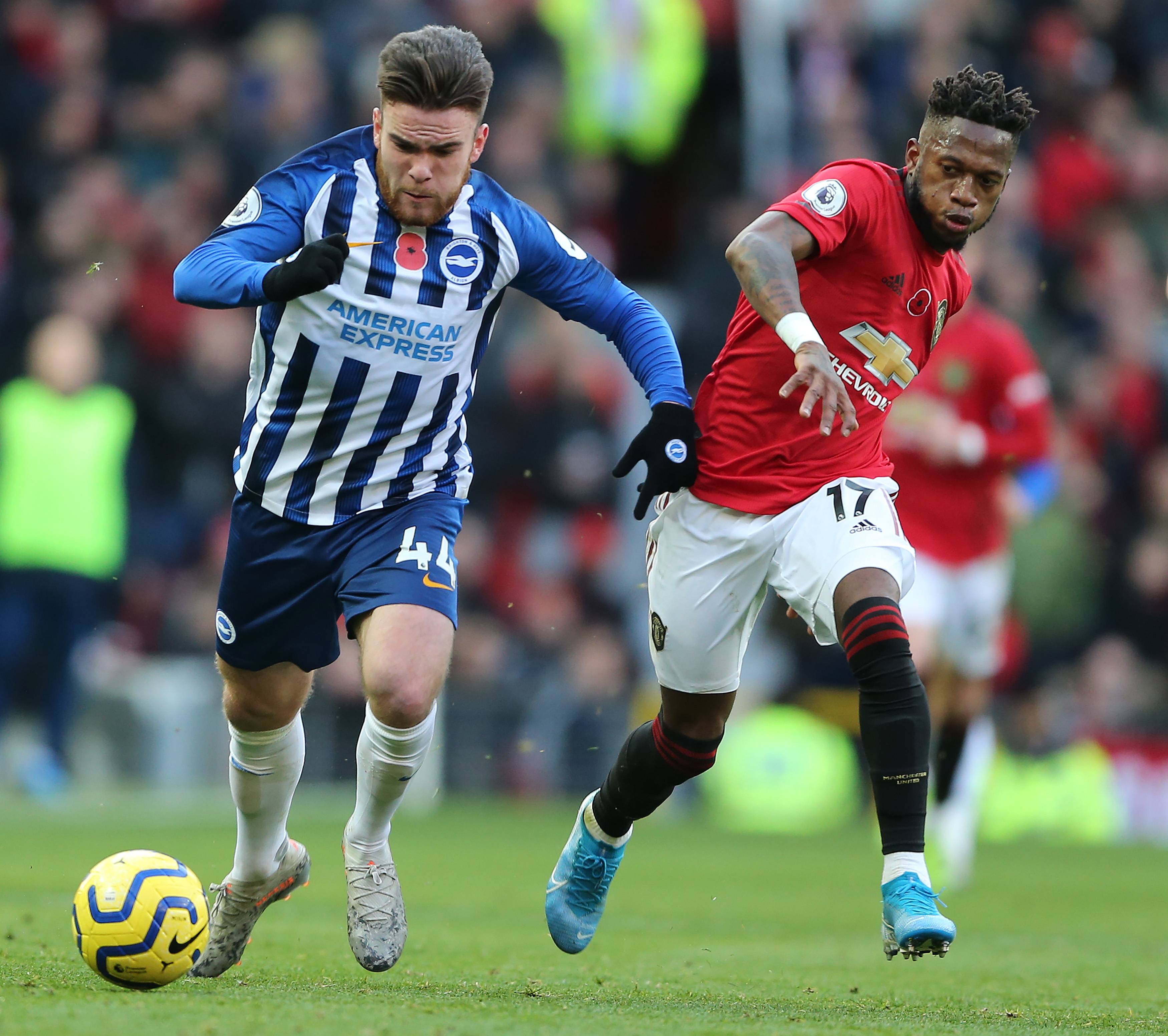 纽曼斯菲尔德战平伯恩利，保级形势冰火两重天的简单介绍