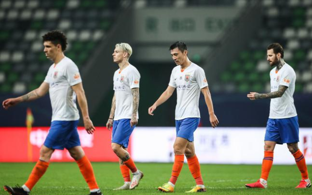 鲁能主场擒获三分,重庆当代遗憾败北的简单介绍 鲁能主场擒获三分,重庆当代遗憾败北的简单介绍