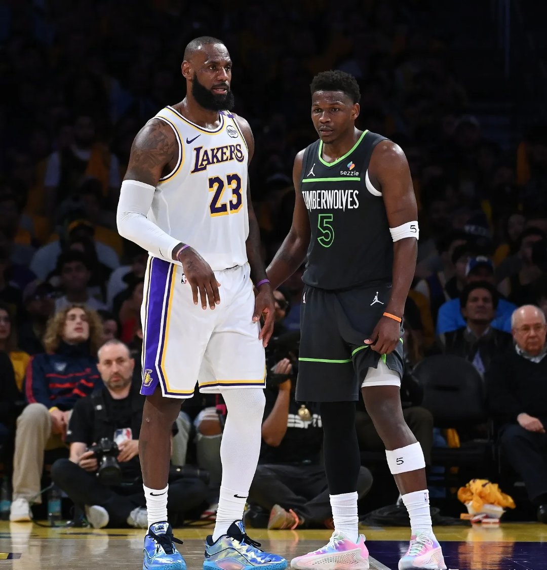 骑士逆转灰熊，取得三连胜的简单介绍